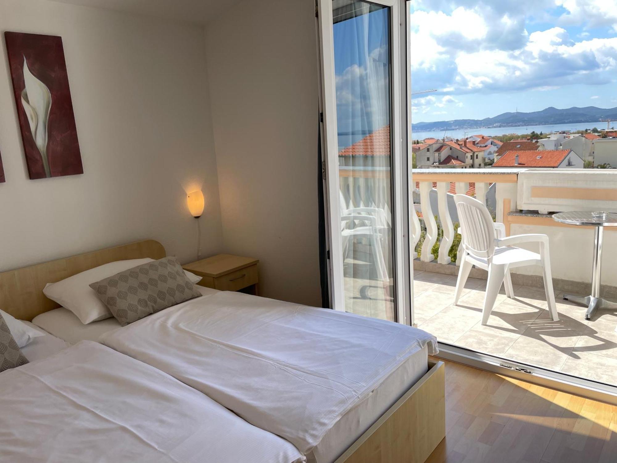 Rooms & Apartments Ana 2 Zadar Exterior photo